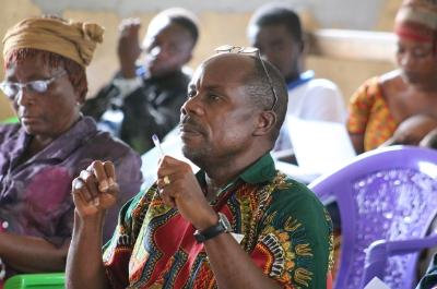 利比里亚：牧师宣讲毒品滥用问题